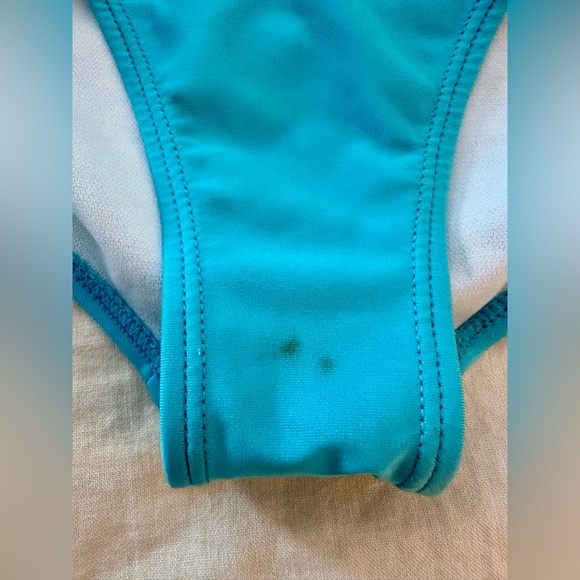 🎁 3/$15 TWO GIRL’S SIZE 10 BATHING SUITS - Picture 4 of 10